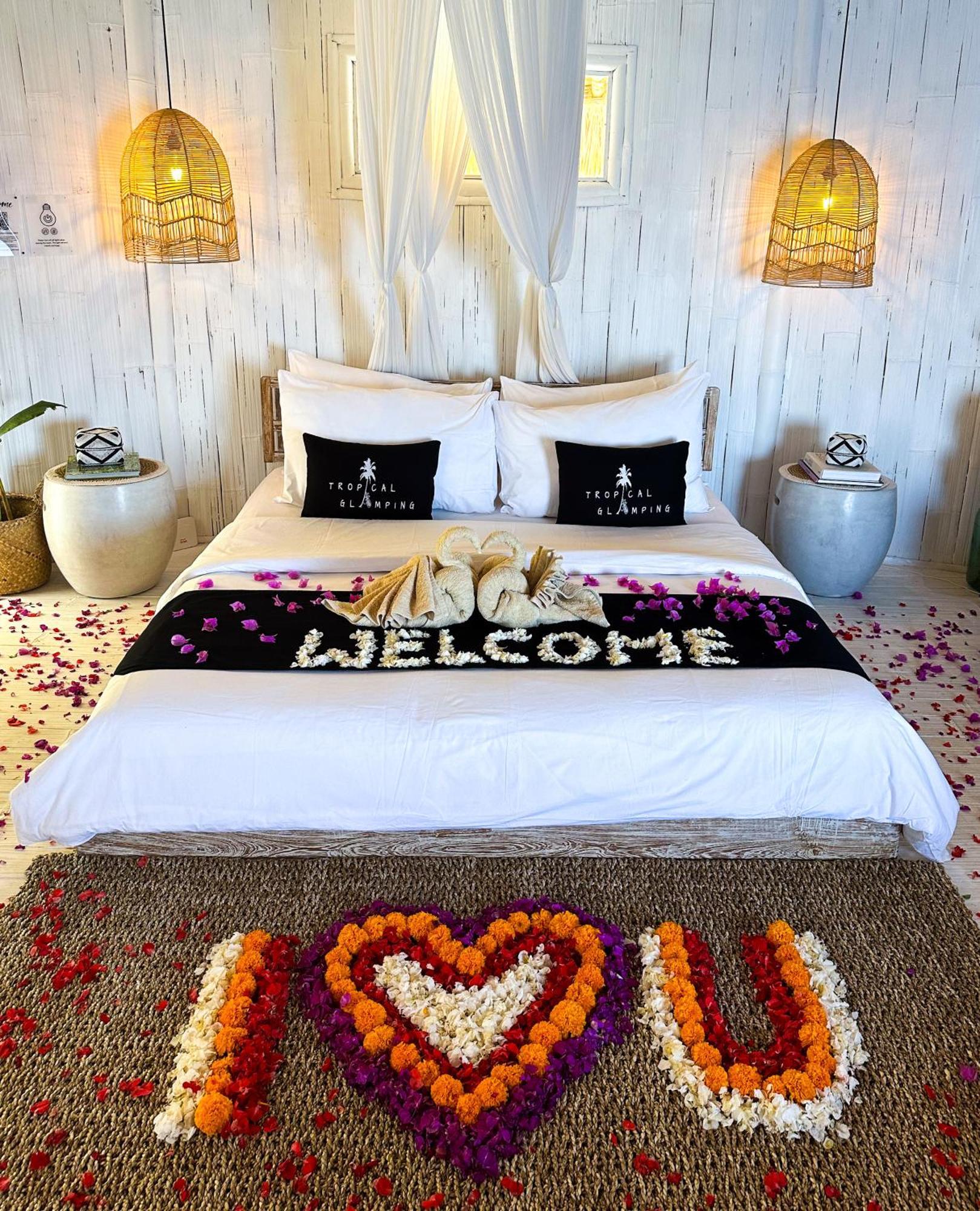 Tropical Glamping Nusa Penida Diamond Beach - Cliff Side Edge Pelilit ภายนอก รูปภาพ